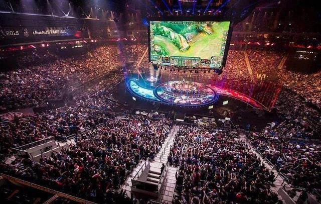 LPL赛区某俱乐部银河战舰巨额投入，为何屡次无缘全球总决赛？-雷火竞技